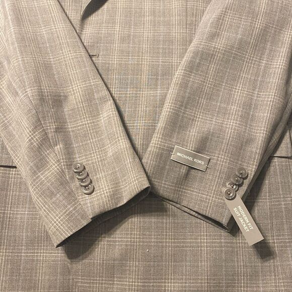 Michael Kors Men's Classic Fit Wool-Blend Grey Plaid Suit Jacket - Picture 3 of 3